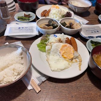 朝食　