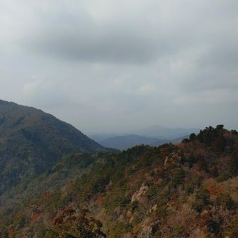 登山道脇の絶景ポイント！多分歩いてきた御嶽