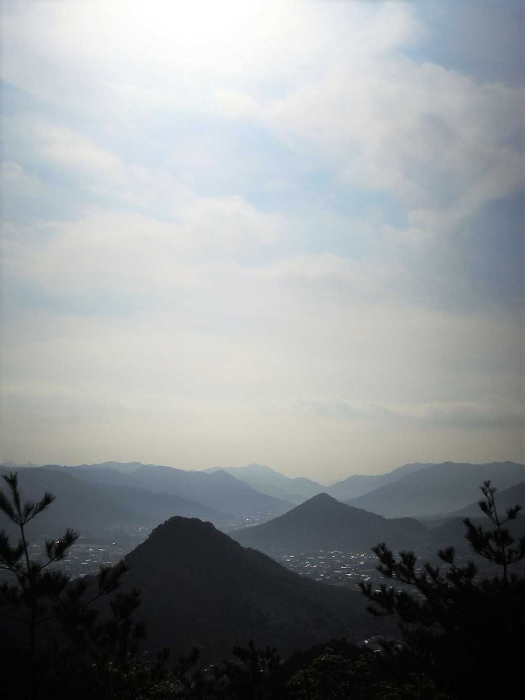 うんたしかにきれいな景色だ
金成山と面貌山