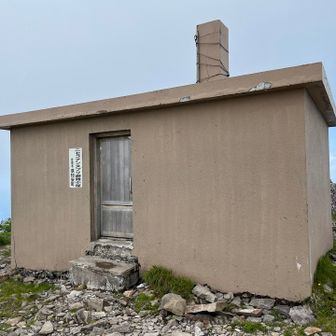 避難小屋🛖
