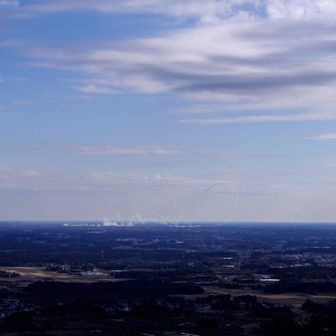 ブルーインパルス飛んでる気がする