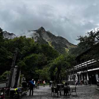 明神館まで戻ってきた