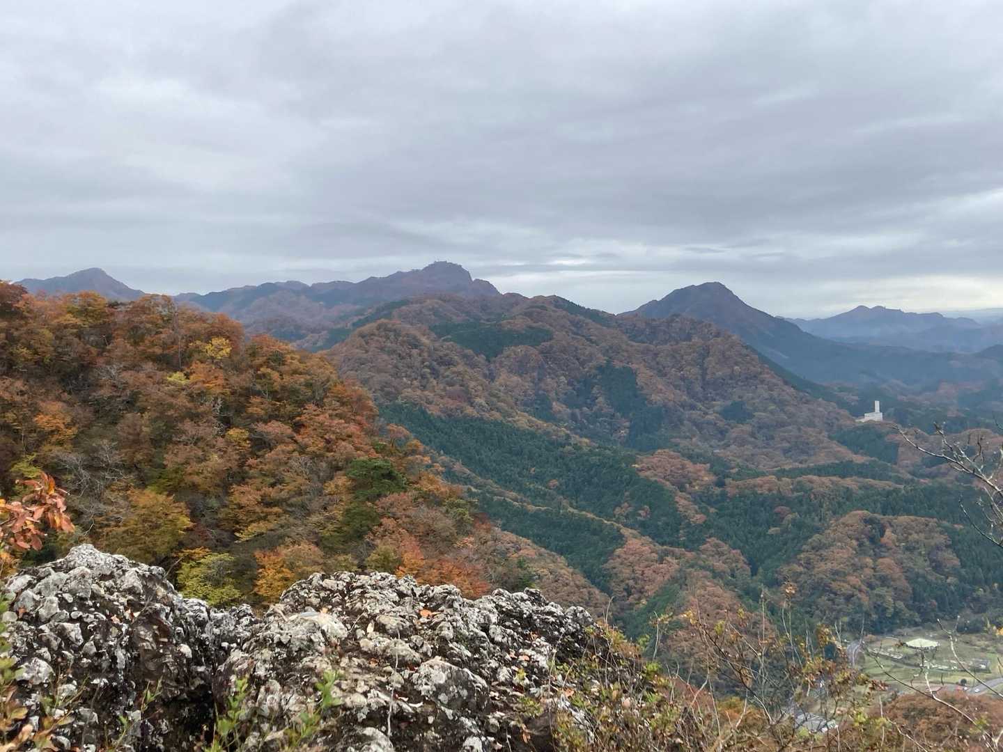 立神山-生瀬滝上-男体山・月居山登山口 縦走コースの写真