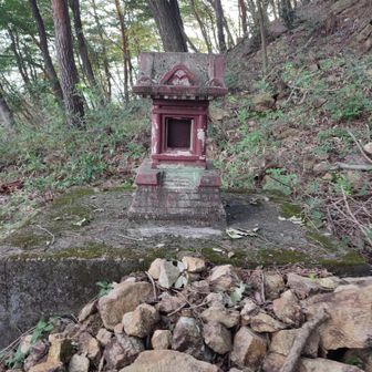 祠その2
