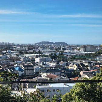 江ノ島もよく見える。