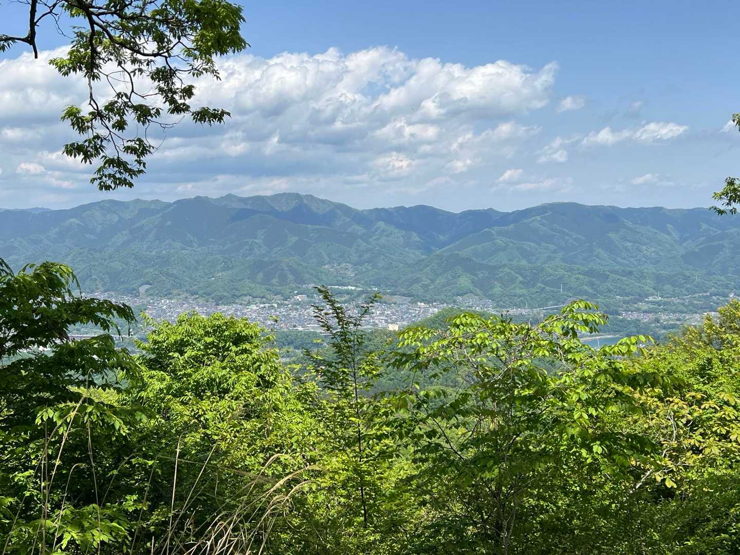 四方津駅-千足峠-高柄山-新矢野根峠-鶴島御前山-御前山登 縦走コースの写真