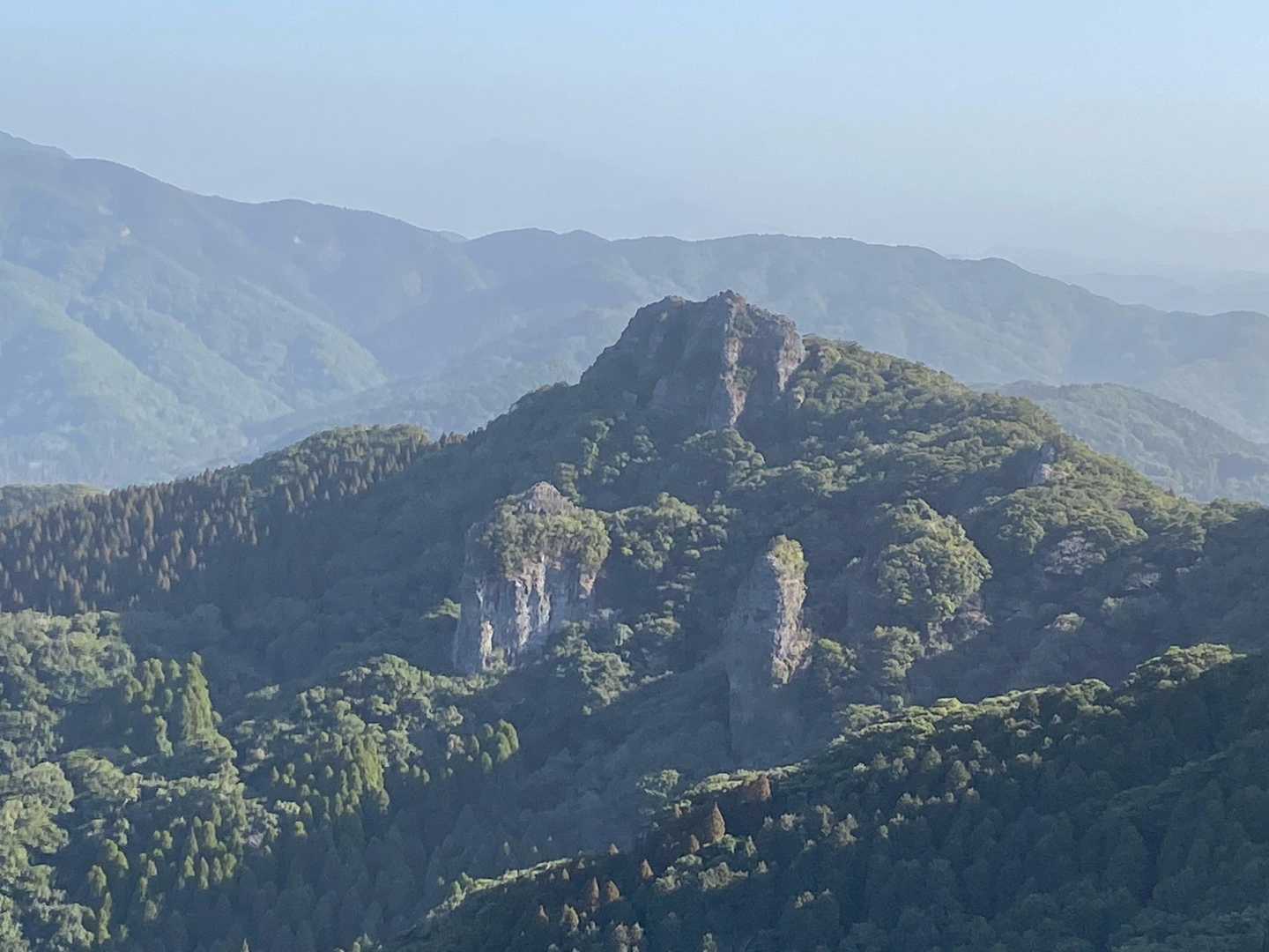 磯間嶽