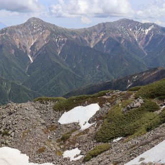 白峰三山（北岳・間ノ岳・農鳥岳）