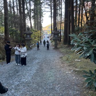 まだまだ参拝者が来ます