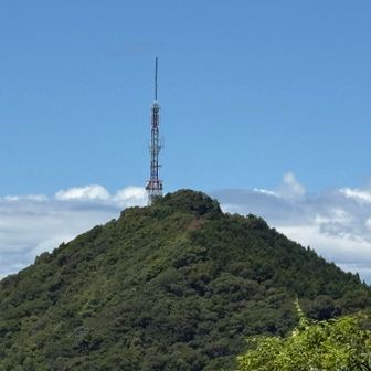 先程の烏帽子山