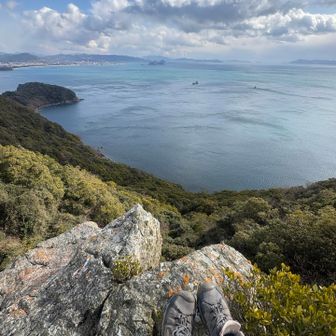 1番先の岩へ
そこからの眺め👀