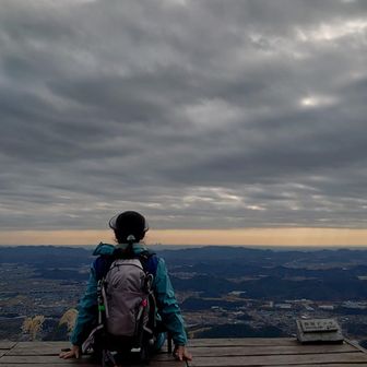 満腹で、たそがれる😔
セルフタイマーでこれ撮るのにかなり疲れた😂