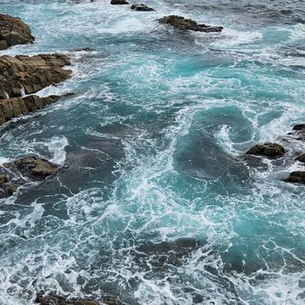 渦を巻く田老の海🌀
