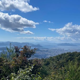 江田島の奥は四国