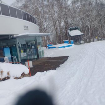 ロープウェイ中腹駅・藻岩山神社