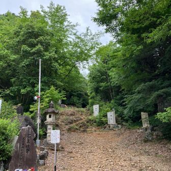 浅間神社🅿️
登山者は居なさそう…