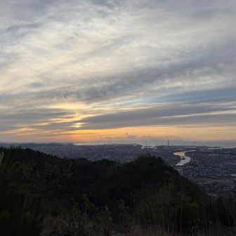 穏やかな朝の始まりを
お山で迎えられたことに感謝です