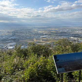高いお山は雲の中