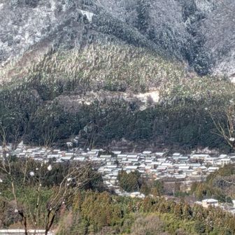 ズームしてみました🔍️🤭
山の麓の集落が見えてます🫡