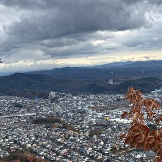 鳩吹山も紅葉の頃に縦走したいんだよね