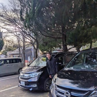 父ちゃん遅えな〜！
ってバカ野郎🤨

金華3種盛り、約2時間でゴール。90分でやってこそトレーニングってもんだけどね🤨
でもまあ明後日の練習初めにはいいウォーミングアップにはなったろう👌おつかれい！

いつも各務野高校ならびに息子を応援して下さってる皆様、今年が最後です。今年も応援の程よろしくお願い申し上げます🙇‍♂️

おわり