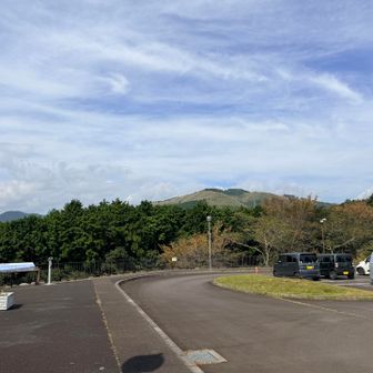 つぶらの公園からスタート