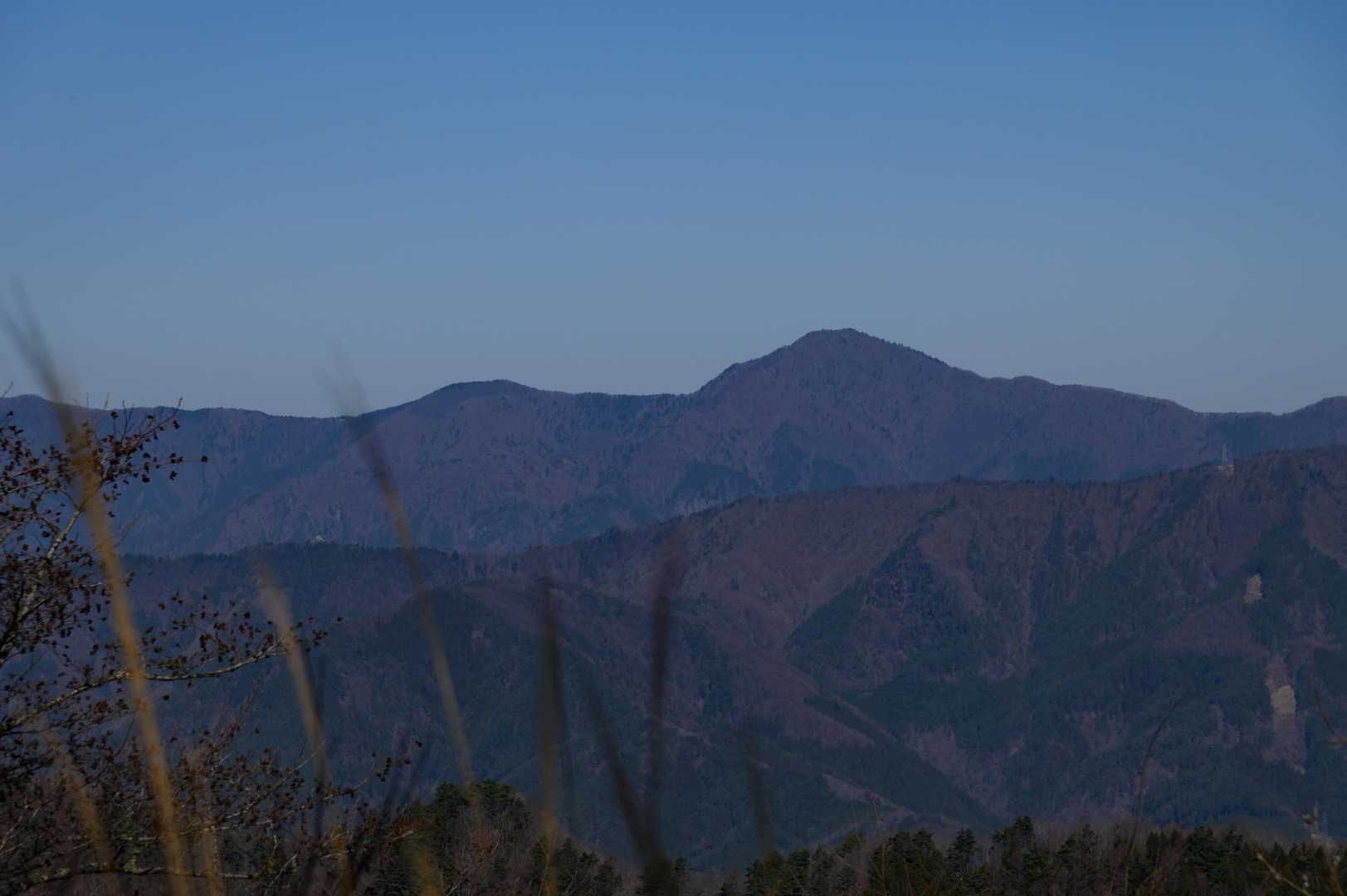 あれは御坂黒岳だね！