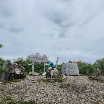 雨でない山頂は数年ぶり