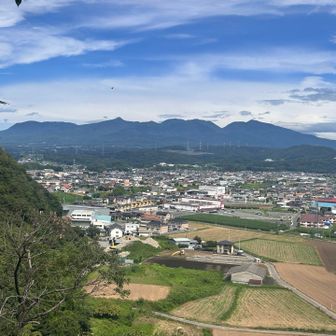 そのうちこちらの山も行かねば⛰️途中会った地元の方からは秋が春がいいよ、と教えていただきました。夏は暑いですよね🥵
