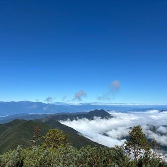 本谷山ピークからの眺望
中央、北、八ヶ岳もバッチリ見えます