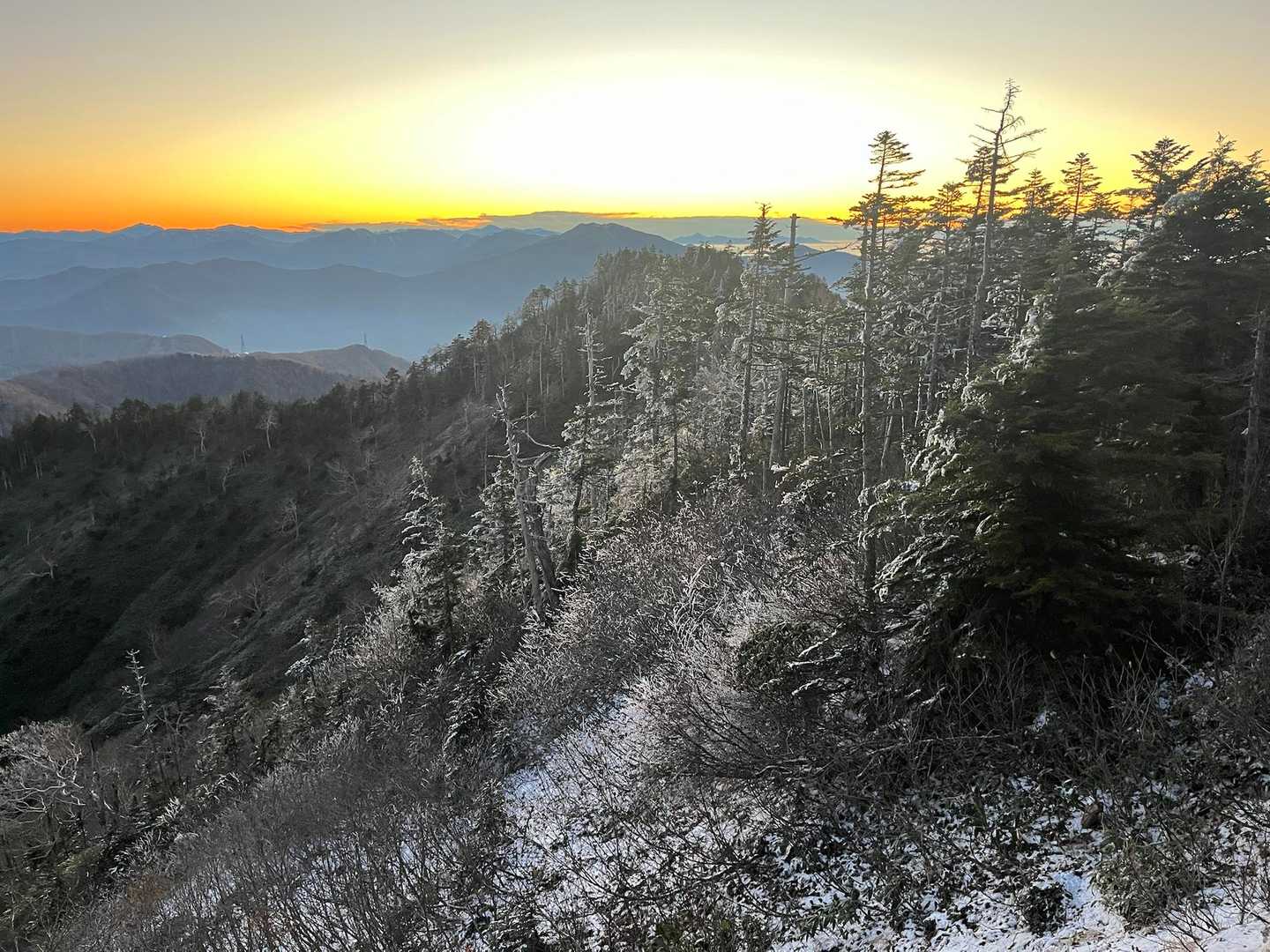 この辺りから雪化粧❄️