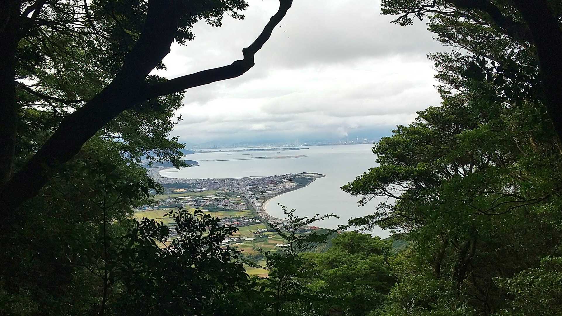 🌊海の見える登山道
