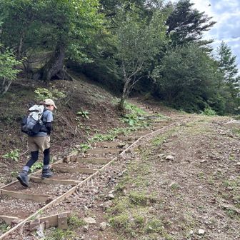 三ッ峠山へ