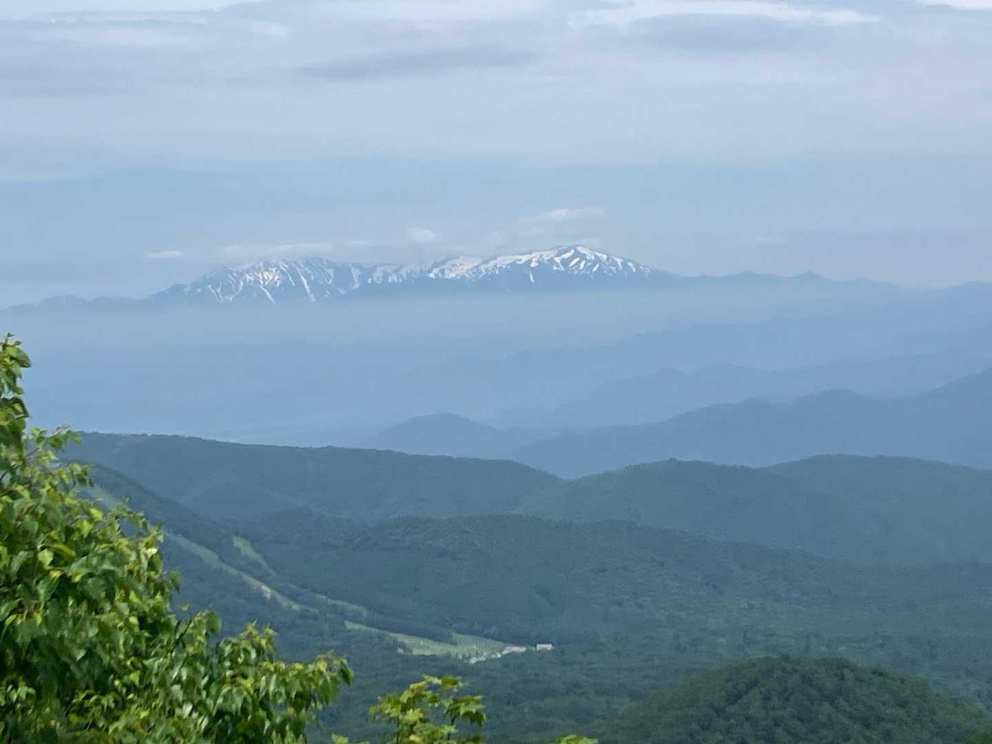 山形方面まだ雪ある