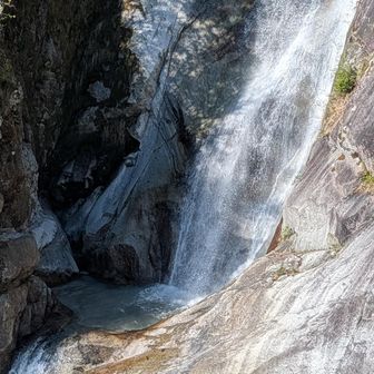 精進ヶ滝