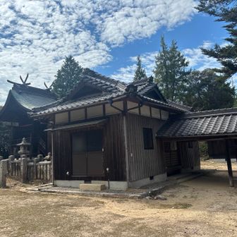 この先に和霊山に入る登山口が