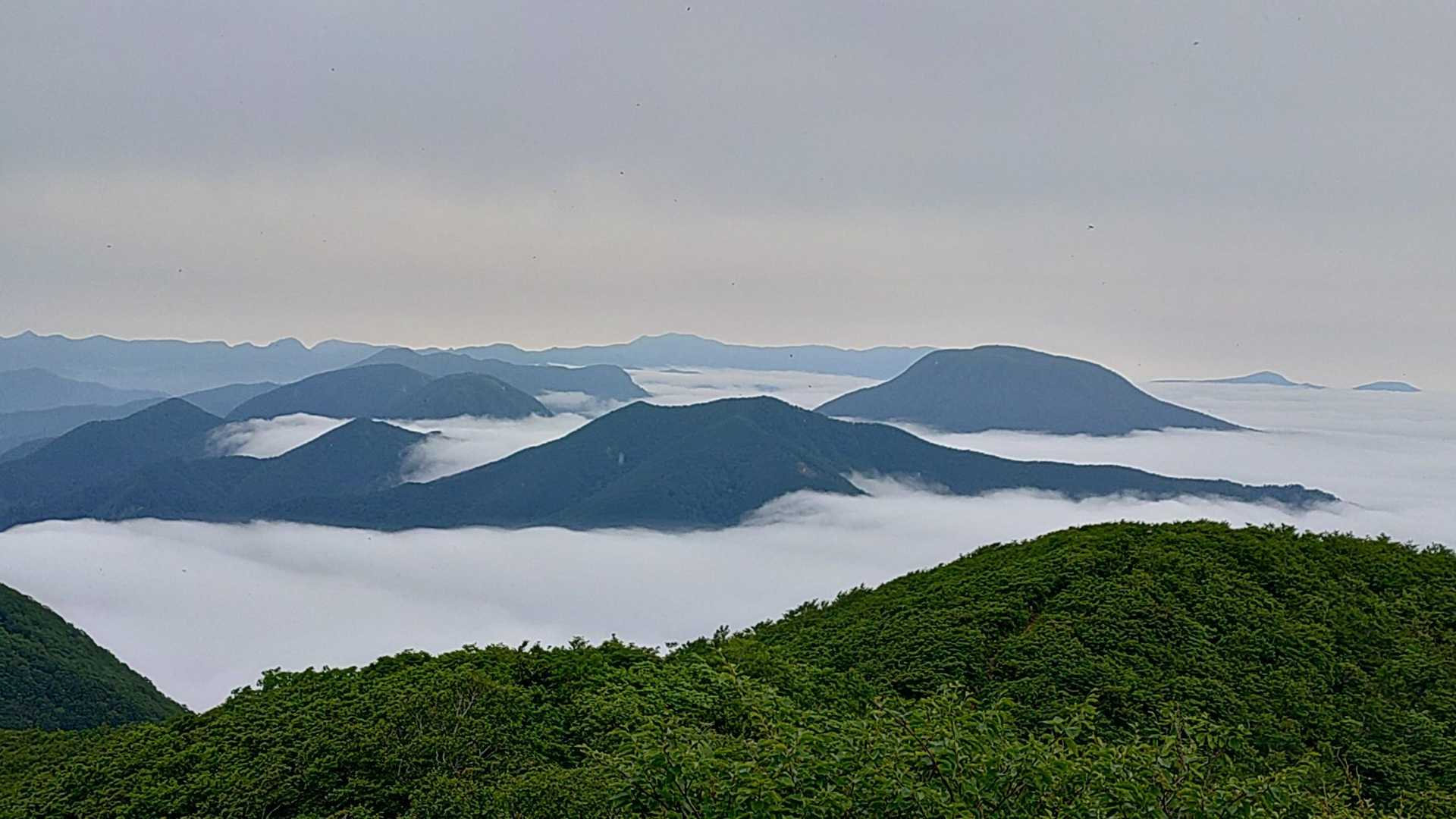 大関山-ハマグリ山-トンガリ山-山形神室岳-ダンゴ平-仙台 往復コースの写真