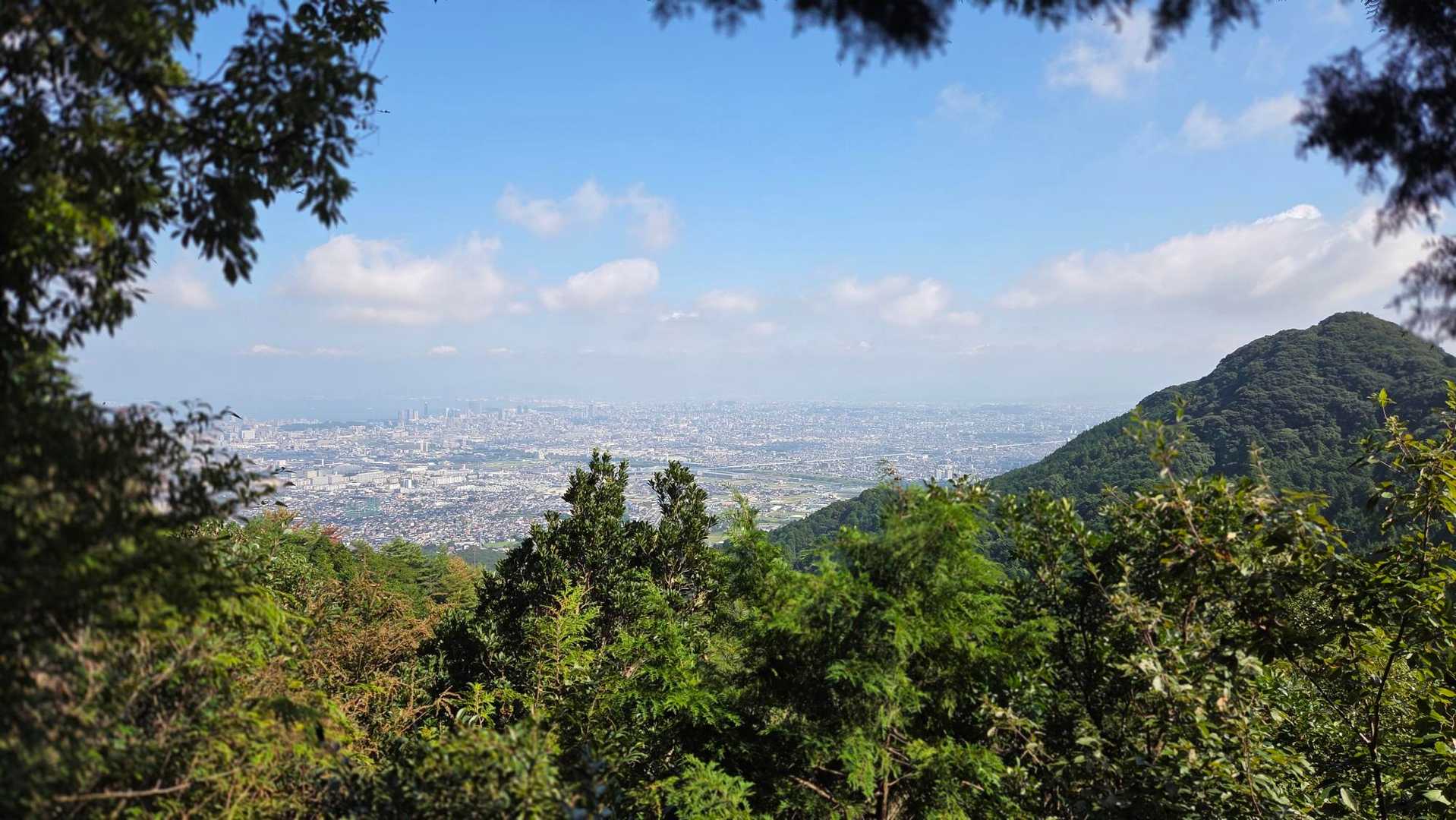 飯盛山-日向山-高地山 往復コースの写真