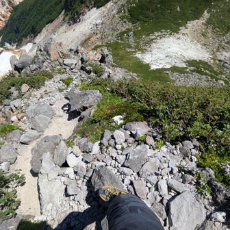 下山開始🥾
降りは怖かった😆