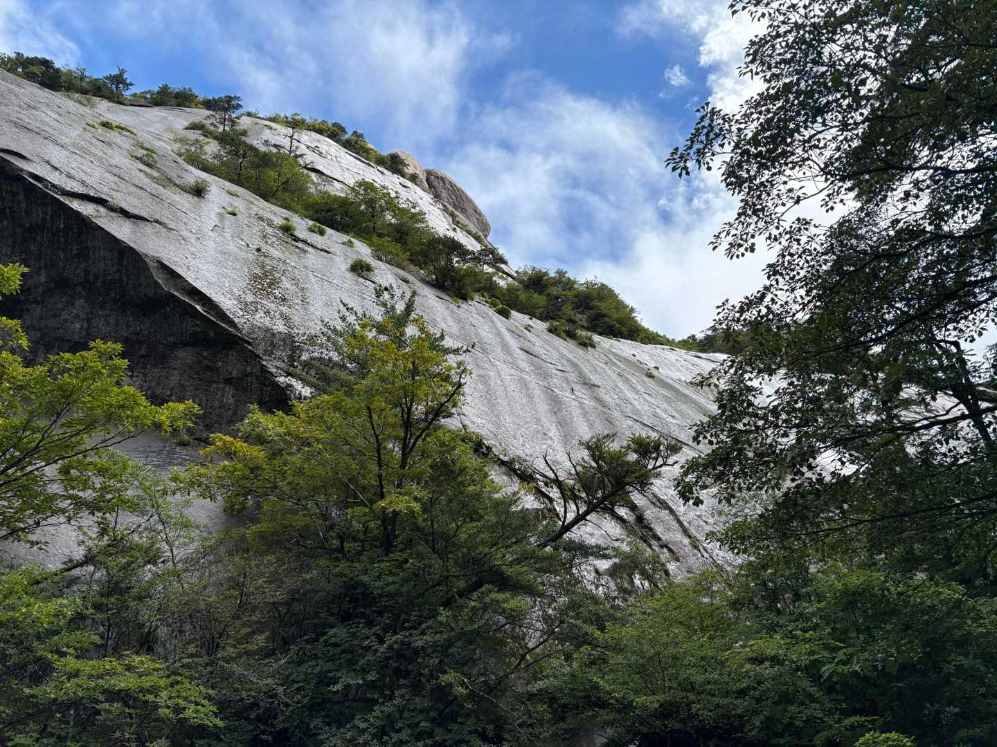 下山してたら晴れてくる🌞
山あるある⛰️