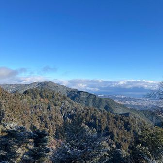 比良山系がすごく綺麗に積もってる！