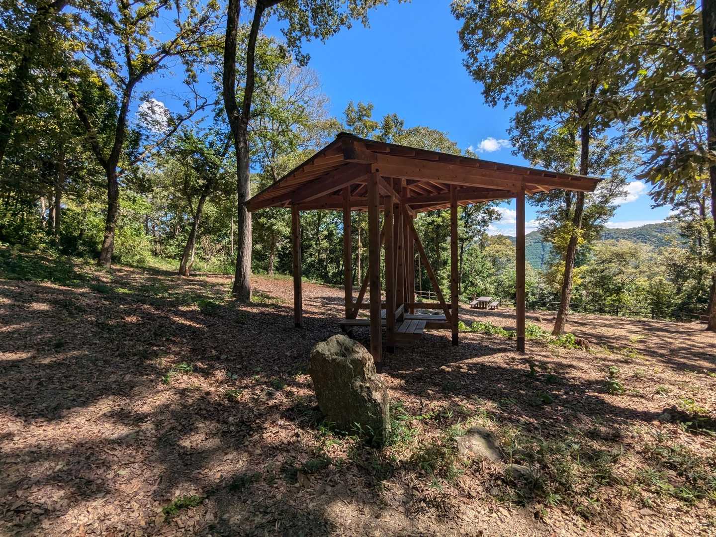 美しい里山公園栄町出入口-塩野尾山-尻無山 往復コースの写真