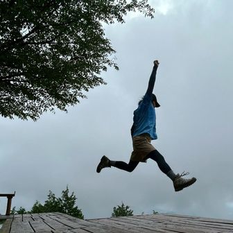 隊長の飛翔は力強い🪶

テラス抜けても知らんぞ…