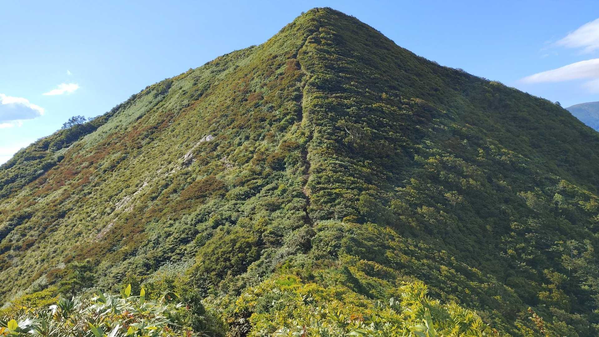間もなく雁戸山！