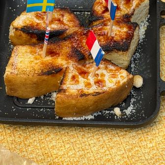 先生が焼いてくれたバームクーヘン😋
見た目も味も👍