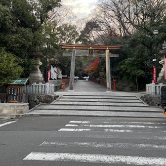 ココがその枚岡神社