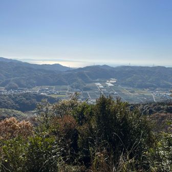 西茶臼からの眺望
海が見える✨