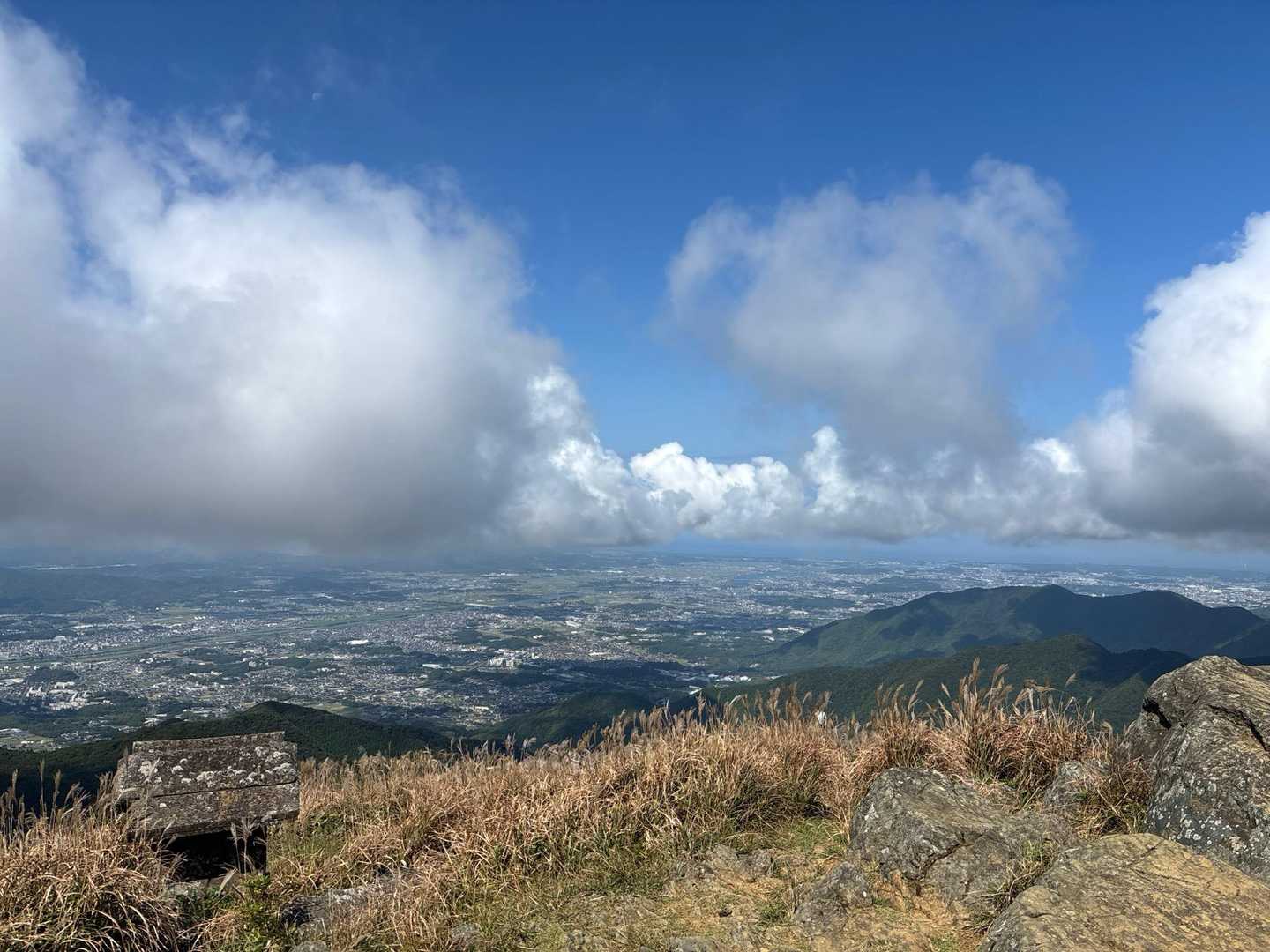 福智山 | 滝、植物、稜線、パノラマ。地元に愛される見どころたくさんコースの写真