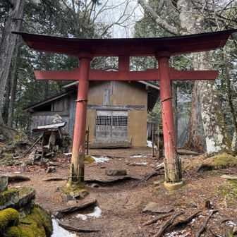 両神神社⛩️に到着。