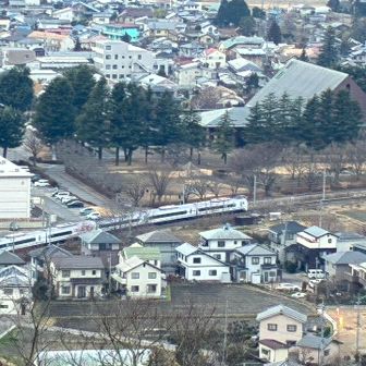 お〜っ！特急アズサ🤗
白馬に行くのかな？